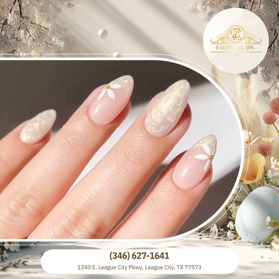 E-Luxe Nail Spa logo